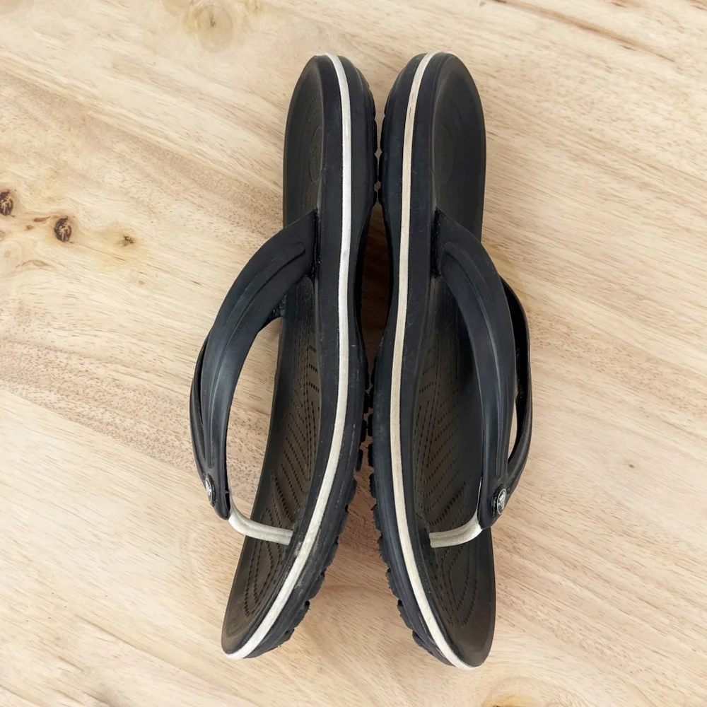 Crocs Crocband Flip Flop Thong Sandals Black White Mens 8 Womens 10‎